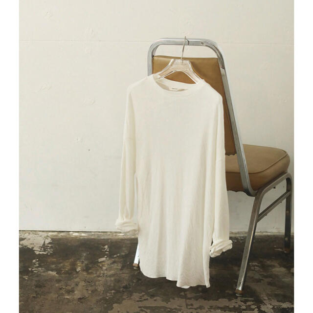 TODAYFUL(トゥデイフル)のDoubleface Slit Long T-Shirts レディースのトップス(Tシャツ(長袖/七分))の商品写真