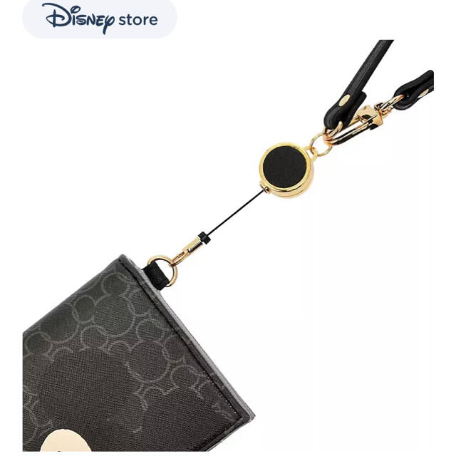 Disney(ディズニー)のディズニーストア　ミッキー　レザー風　パスケース　リール式 レディースのファッション小物(名刺入れ/定期入れ)の商品写真