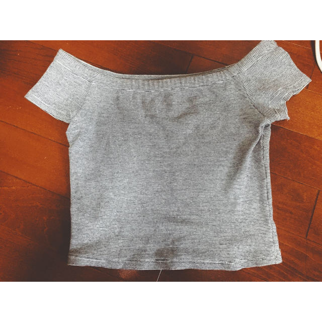ZARA(ザラ)のtops レディースのトップス(Tシャツ(半袖/袖なし))の商品写真