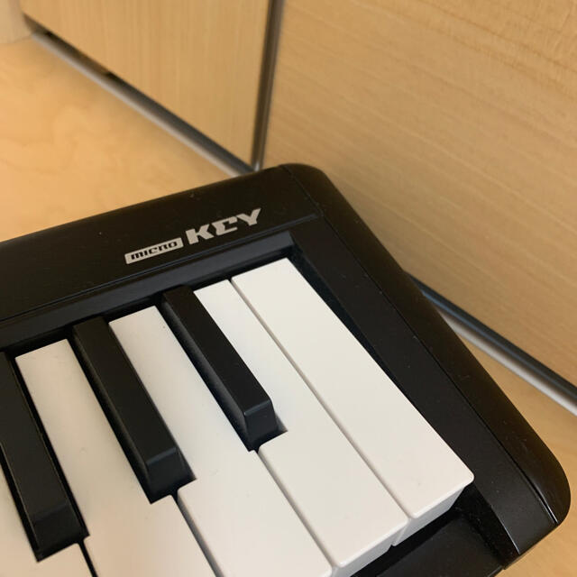 【KORG microKEY-61】MIDIキーボード 2
