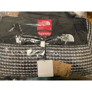 シュプリーム(Supreme)のSupreme north face studded nuptse M(ダウンジャケット)