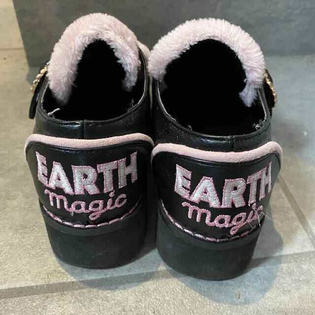 EARTHMAGIC(アースマジック)のアースマジック♡ローファーパンプス18cm キッズ/ベビー/マタニティのキッズ靴/シューズ(15cm~)(ローファー)の商品写真