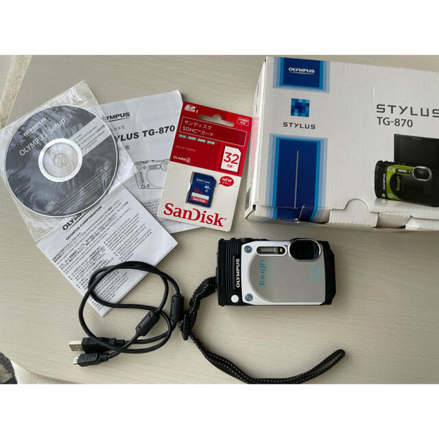 コンパクトデジタルカメラ2時間限定値下げ！OLYMPUS STYLUS TG-870  SDカード付き