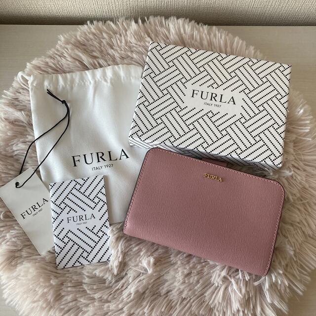 極美品　フルラ FURLA 財布　コンパクトウォレット ピンク　ほぼ新品　箱付き