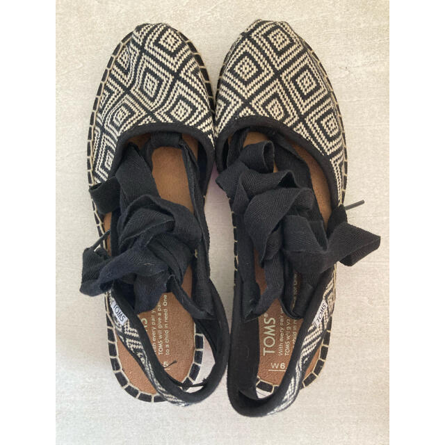 TOMS(トムズ)の新品未使用☆TOMSエスパドリーユサンダル6.5 レディースの靴/シューズ(サンダル)の商品写真