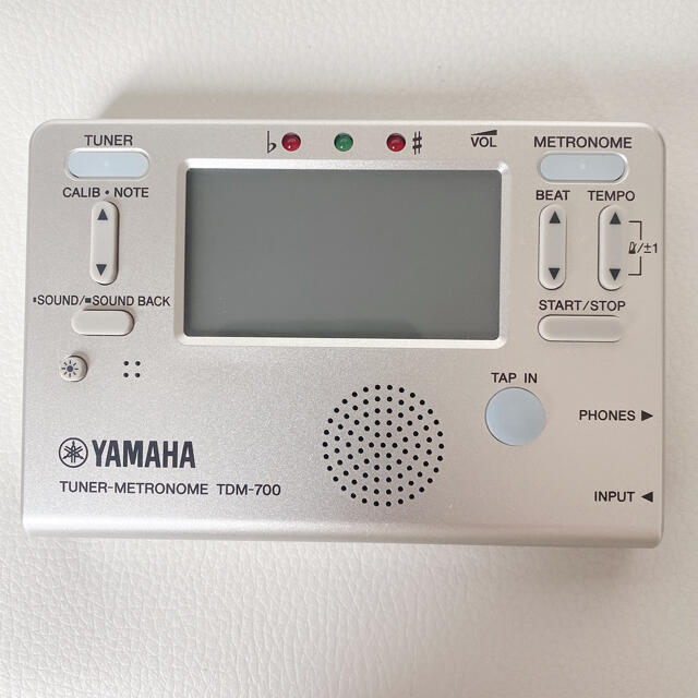 ヤマハ(ヤマハ)のYAMAHA  チューナー　メトロノーム　TDM-700  ゴールド 楽器の楽器 その他(その他)の商品写真