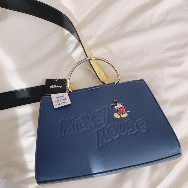 Disney(ディズニー)の新品タグ付き ミッキー ショルダーバッグ メンズのバッグ(ショルダーバッグ)の商品写真