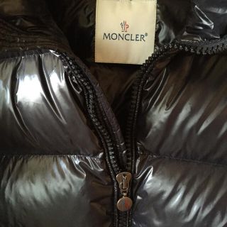 モンクレール(MONCLER)の美品 サイズ5(ダウンジャケット)