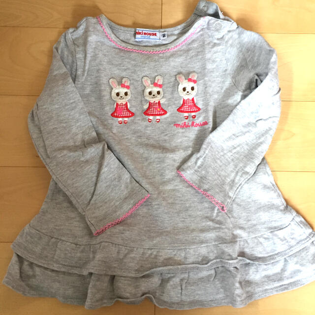 mikihouse(ミキハウス)のミキハウス ロンT 2枚セット 90 キッズ/ベビー/マタニティのキッズ服女の子用(90cm~)(Tシャツ/カットソー)の商品写真