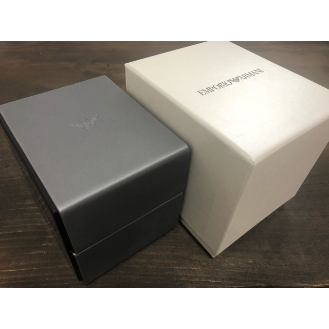 Emporio Armani(エンポリオアルマーニ)の【新品未使用】エンポリオアルマーニ レディース腕時計 レディースのファッション小物(腕時計)の商品写真