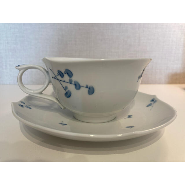 MEISSEN(マイセン)のマイセン　ティーカップ&ソーサー インテリア/住まい/日用品のキッチン/食器(食器)の商品写真