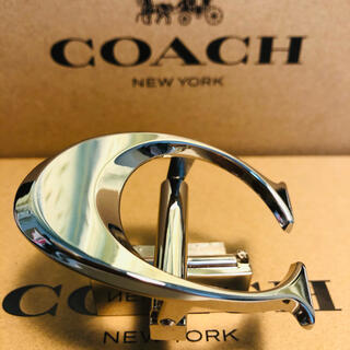 コーチ(COACH)の【4月限定価格　COACHコーチ新品正規品ベルトの回転バックル　銀シルバー(ベルト)