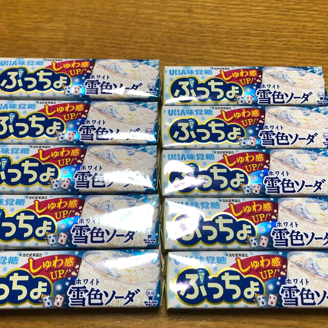 UHA味覚糖(ユーハミカクトウ)のUHA味覚糖　ぷっちょ　雪色ソーダ 食品/飲料/酒の食品(菓子/デザート)の商品写真