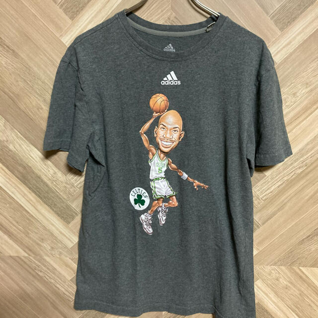 adidas(アディダス)の33 adidas Tシャツ　バスケ　グレー メンズのトップス(Tシャツ/カットソー(半袖/袖なし))の商品写真