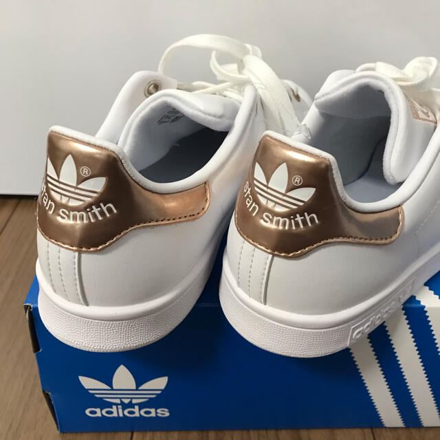 adidas(アディダス)のみかな様専用☆新品未使用☆アディダススタンスミス☆STAN SMITH☆レア レディースの靴/シューズ(スニーカー)の商品写真