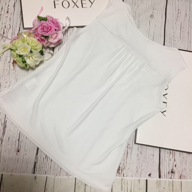 FOXEY(フォクシー)の♡フォクシートップス美品４０号♡ Rene レディースのトップス(カットソー(半袖/袖なし))の商品写真