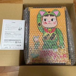 フジヤ(不二家)のBE@RBRICK 招き猫 ペコちゃん 蛍光グリーン 100％ & 400％(その他)