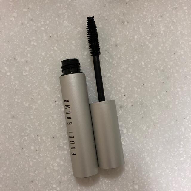 BOBBI BROWN(ボビイブラウン)のくれぼ様専用　スモーキーアイマスカラ　01 6ml コスメ/美容のベースメイク/化粧品(マスカラ)の商品写真