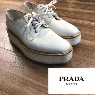 プラダ ハイブランド ローファー 革靴 レディース の通販 6点 Pradaのレディースを買うならラクマ