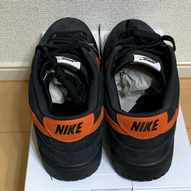 NIKE(ナイキ)のNike By You Dunk Low 28cm VLONE ナイキ ダンク メンズの靴/シューズ(スニーカー)の商品写真