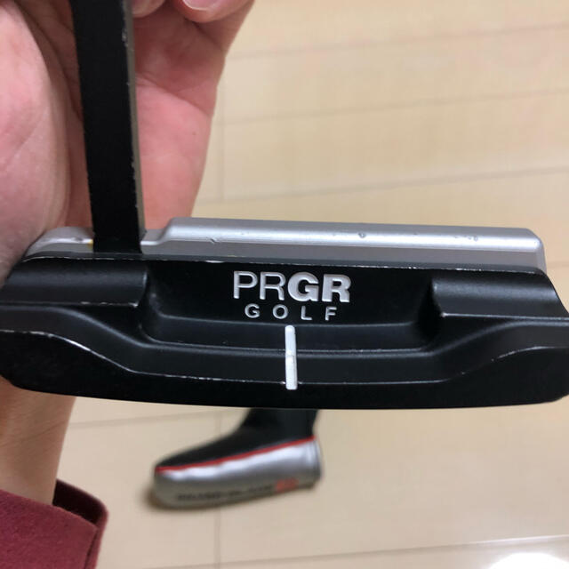 PRGR(プロギア)のプロギア　パター　ＳＩＬＶＥＲ－ＢＬＡＤＥ　０１　３３インチ スポーツ/アウトドアのゴルフ(クラブ)の商品写真