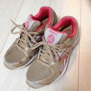 リーボック(Reebok)のEASY TONE/エクササイズ靴/美品(スニーカー)