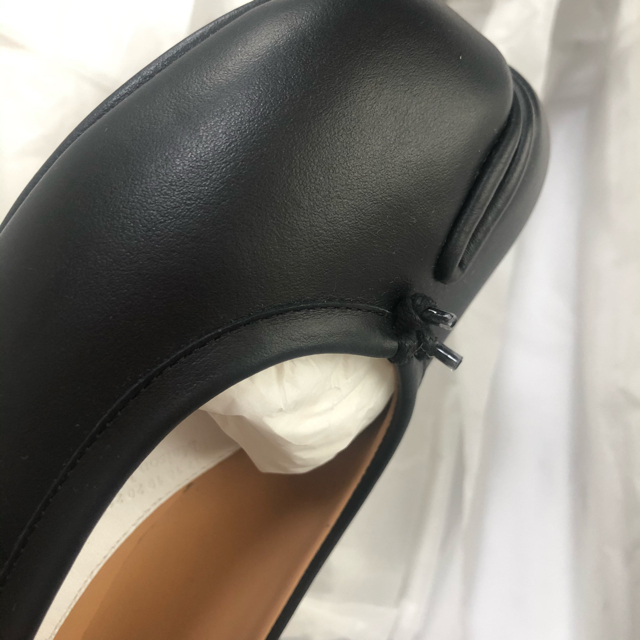 Maison Martin Margiela(マルタンマルジェラ)の新品未使用‼︎メゾンマルジェラ　タビバレエシューズ　size37.5 レディースの靴/シューズ(バレエシューズ)の商品写真