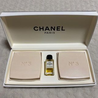 シャネル(CHANEL)のCHANEL シャネル　石鹸　香水　N5 サヴォン(ボディソープ/石鹸)