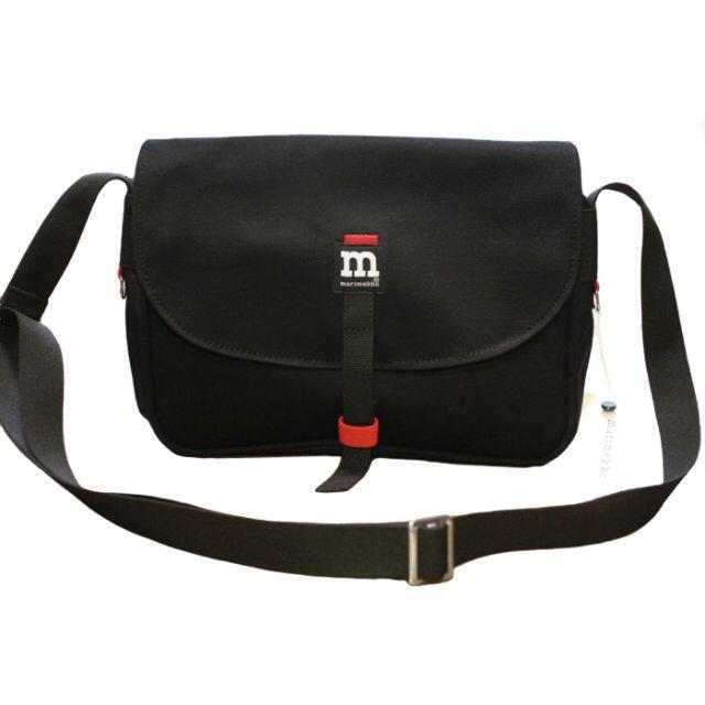 marimekko(マリメッコ)のマリメッコ ショルダーバッグ ブラック レディースのバッグ(ショルダーバッグ)の商品写真