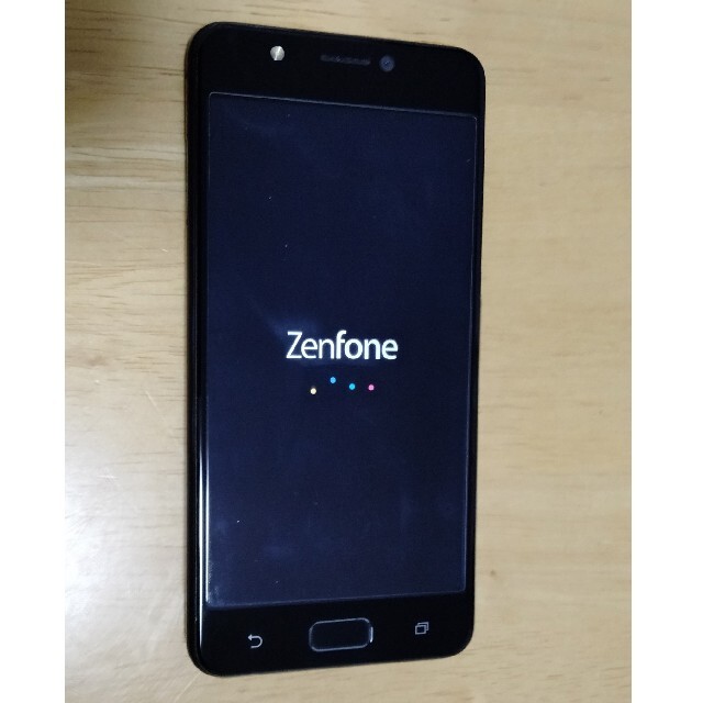 ASUS　ZenFone 4 Max