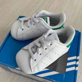 アディダス(adidas)のアディダス スタンスミス ベビー　ファスートシューズ　9cm(スニーカー)