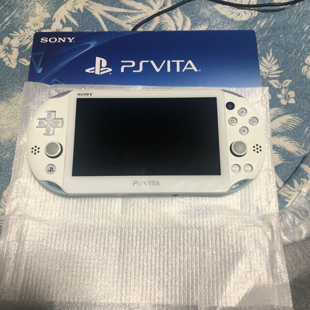 即日出荷 PlayStation®Vita PCH-2000シリーズ Wi-Fiモデル