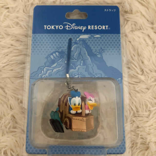 Disney - TDS センター・オブ・ジ・アース ドナルド & デイジー Disney - TDS センター・オブ・ジ・アース ドナルド & デイジー