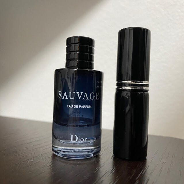 Christian Dior(クリスチャンディオール)のディオール　ソヴァージュ　 コスメ/美容の香水(香水(男性用))の商品写真