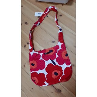 マリメッコ(marimekko)のマリメッコ　ショルダーバッグ　ウニッコ柄(ショルダーバッグ)