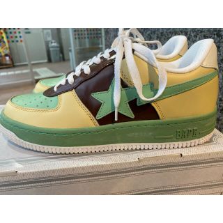 アベイシングエイプ(A BATHING APE)のAPE BAPESTA YELLOW US9.5 新品(スニーカー)