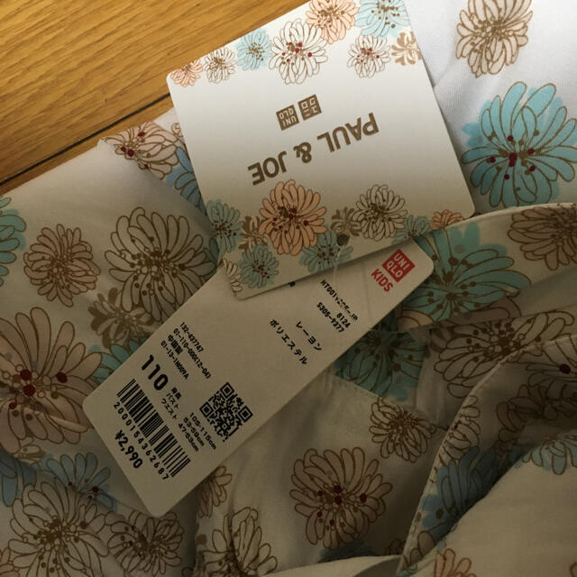 UNIQLO(ユニクロ)のユニクロ　ポール&ジョー　コラボワンピース　110cm  キッズ/ベビー/マタニティのキッズ服女の子用(90cm~)(ワンピース)の商品写真