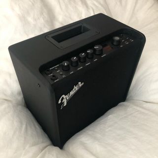 フェンダー(Fender)のfender アンプ　mustang lt25 フェンダー 美品(ギターアンプ)