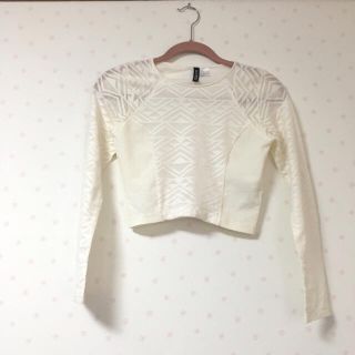 エイチアンドエム(H&M)のH&M ショート丈トップス(カットソー(長袖/七分))