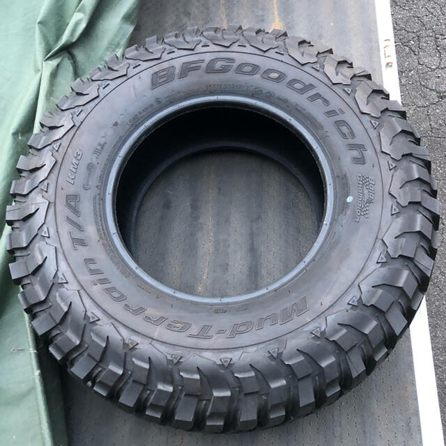 【BF Goodrich km3】35×12.5R17