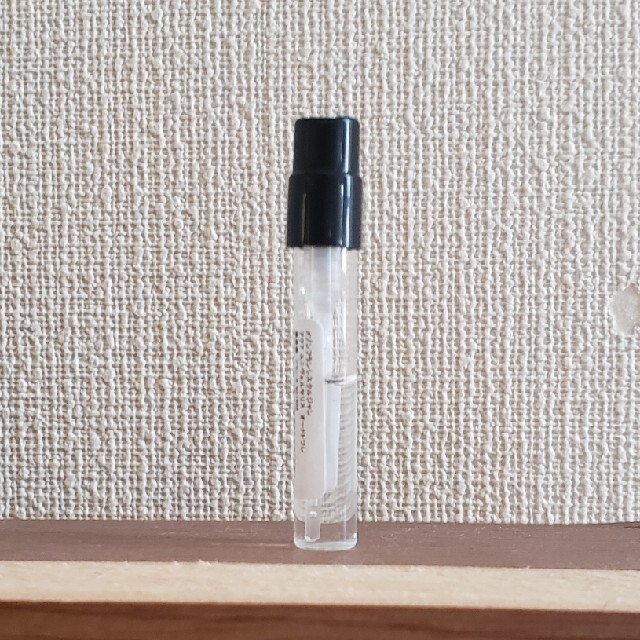 Maison Francis Kurkdjian(メゾンフランシスクルジャン)のメゾン フランシス クルジャン アクアユニヴェルサリス お試し1.5ml コスメ/美容の香水(ユニセックス)の商品写真