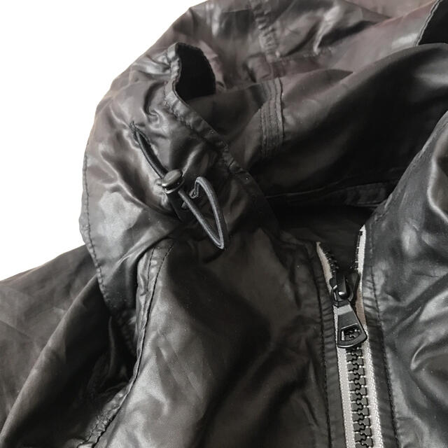 UNIQLO(ユニクロ)のユニクロ＊柔らかい薄手ナイロンパーカー メンズのジャケット/アウター(ナイロンジャケット)の商品写真