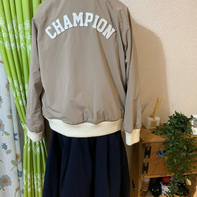 *値下げ ¥7444→¥5777 チャンピオン フード付き スタジャン 黒 L