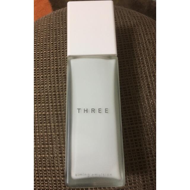 THREE(スリー)のTHREE エミングエマルジョン〈乳液100ml〉 コスメ/美容のスキンケア/基礎化粧品(乳液/ミルク)の商品写真