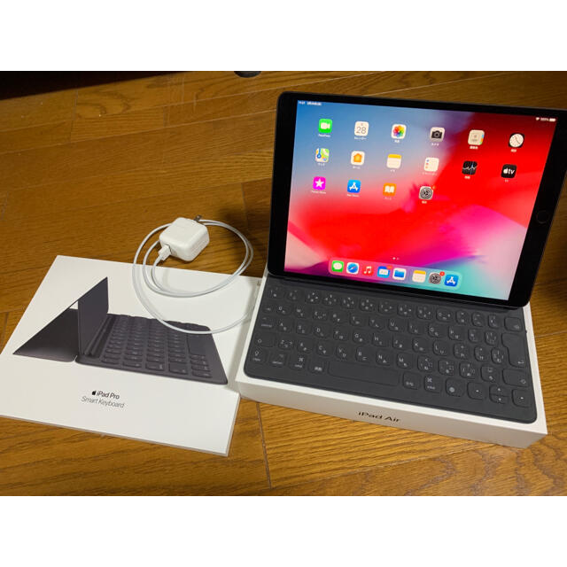 【美品】Apple iPad Air（第3世代）＋Smart Keyboard 2