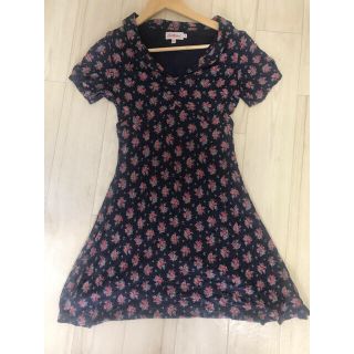 一番人気物 キャスキッドソン 素敵 S M Uk8 着心地抜群ワンピース 花柄 新品 ひざ丈ワンピース 一番人気物 キャスキッドソン 素敵 S M Uk8 着心地抜群ワンピース 花柄 新品 ひざ丈ワンピース