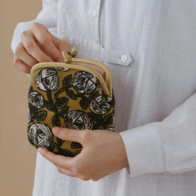 トップシークレット ミナペルホネン カドルパース rosy - crumiller.com