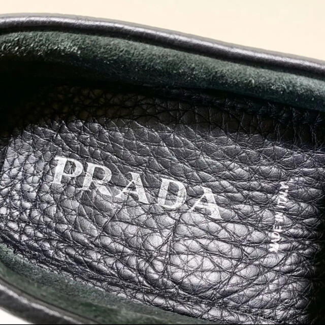 良品 プラダ PRADA シュリンクレザー ドライビングシューズ 黒 イタリア製