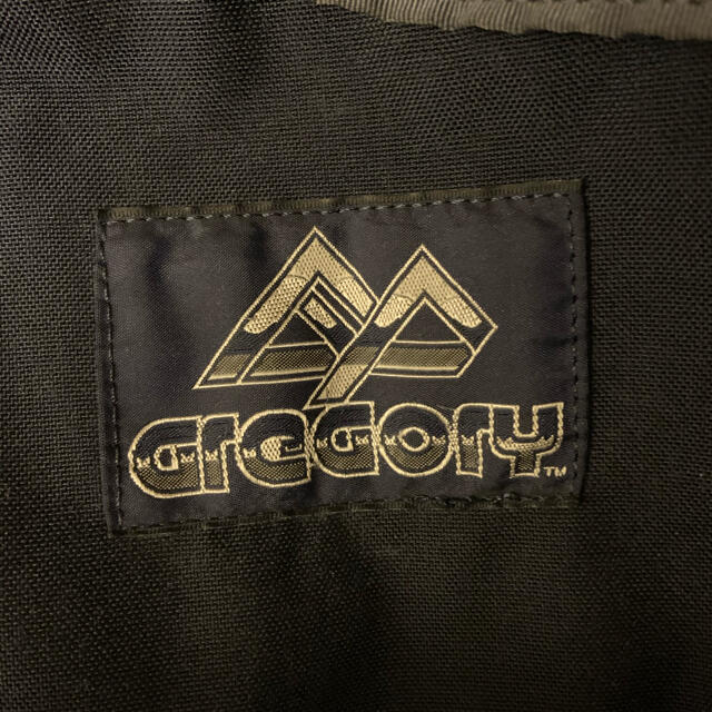 Gregory(グレゴリー)のGREGORY×BEAMS 40周年 別注 旧ロゴ DAY PACK リュック メンズのバッグ(バッグパック/リュック)の商品写真