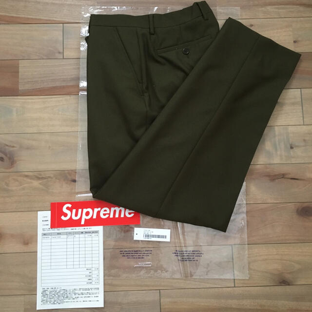 Supreme(シュプリーム)の【30】 Supreme Pleated Trouser Dark Olive メンズのパンツ(スラックス)の商品写真